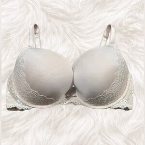 Torrid 38DD Push Up Plunge Bra Nude Beige Lace Underwire Padded Suppotive